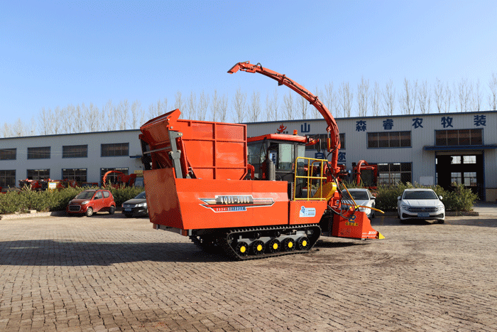 Máy thu hoạch cỏ Alfalfa có bánh xích Máy thu hoạch cỏ Alfalfa có bánh xích