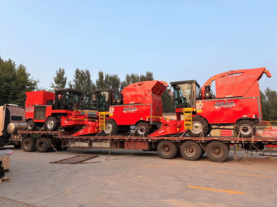 Hiệu suất đã được chứng minh! Máy thu hoạch ủ chua Senrui được chất lên để vận chuyển theo lô, thúc đẩy sản xuất nông nghiệp và chăn nuôi hiệu quả