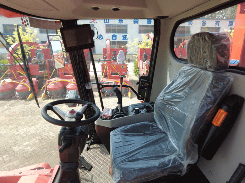 Nguồn cung cấp từ nhà máy Máy thu hoạch thức ăn gia súc chạy bằng động cơ diesel tự hành 4Qz‑2100 bền bỉ, hiệu suất vận hành ổn định dùng để làm thức ăn ủ chua Nguồn cung cấp từ nhà máy Máy thu hoạch thức ăn gia súc chạy bằng động cơ diesel tự hành 4Qz‑2100 bền bỉ, hiệu suất vận hành ổn định dùng để làm thức ăn ủ chua